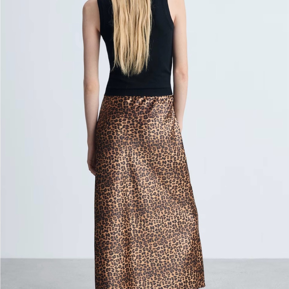 NWT Mango Leopard Print Maxi Skirt SZ: XS - Picture 3 of 4